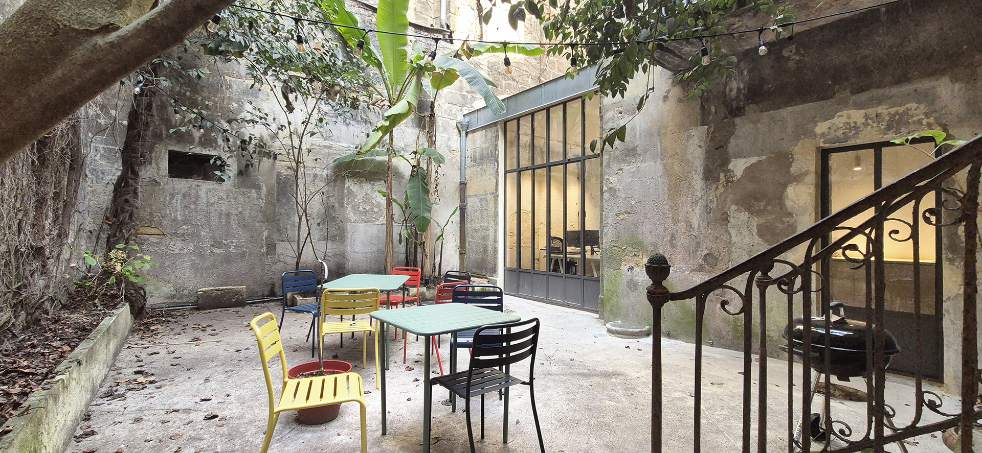 jabrun aménagement bureaux bordeaux cour